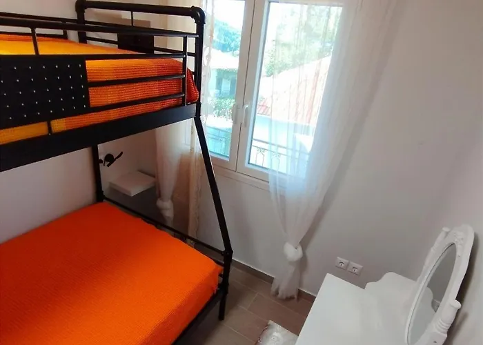 Ear - House Lefkada Apartman *
